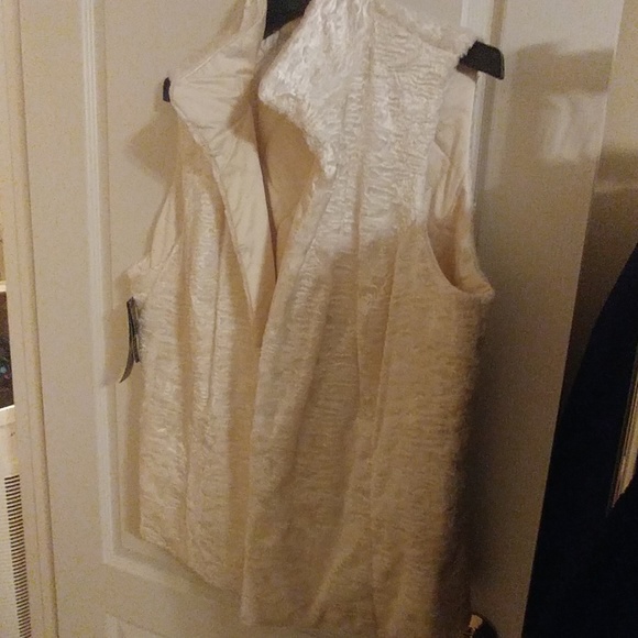 Ralph Lauren Jackets & Blazers - Ralph Lauren White Reversable Vest NWT 1X